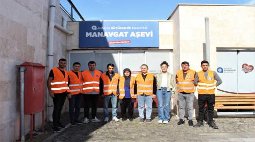 Büyükşehir Belediyesi İhtiyaç Sahiplerinin Yanında